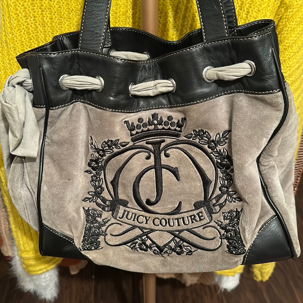 VINTAGE JUICY COUTURE Y2K DAY DREAMER PURSE